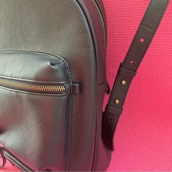 G.H. Bass and Company Small Black Faux Leather Backpack Daypack  12” x 9” - Picture 3 of 12